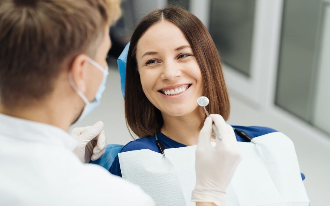 Choosing the Right Cosmetic Dentistry Procedures for Your Smile Makeover